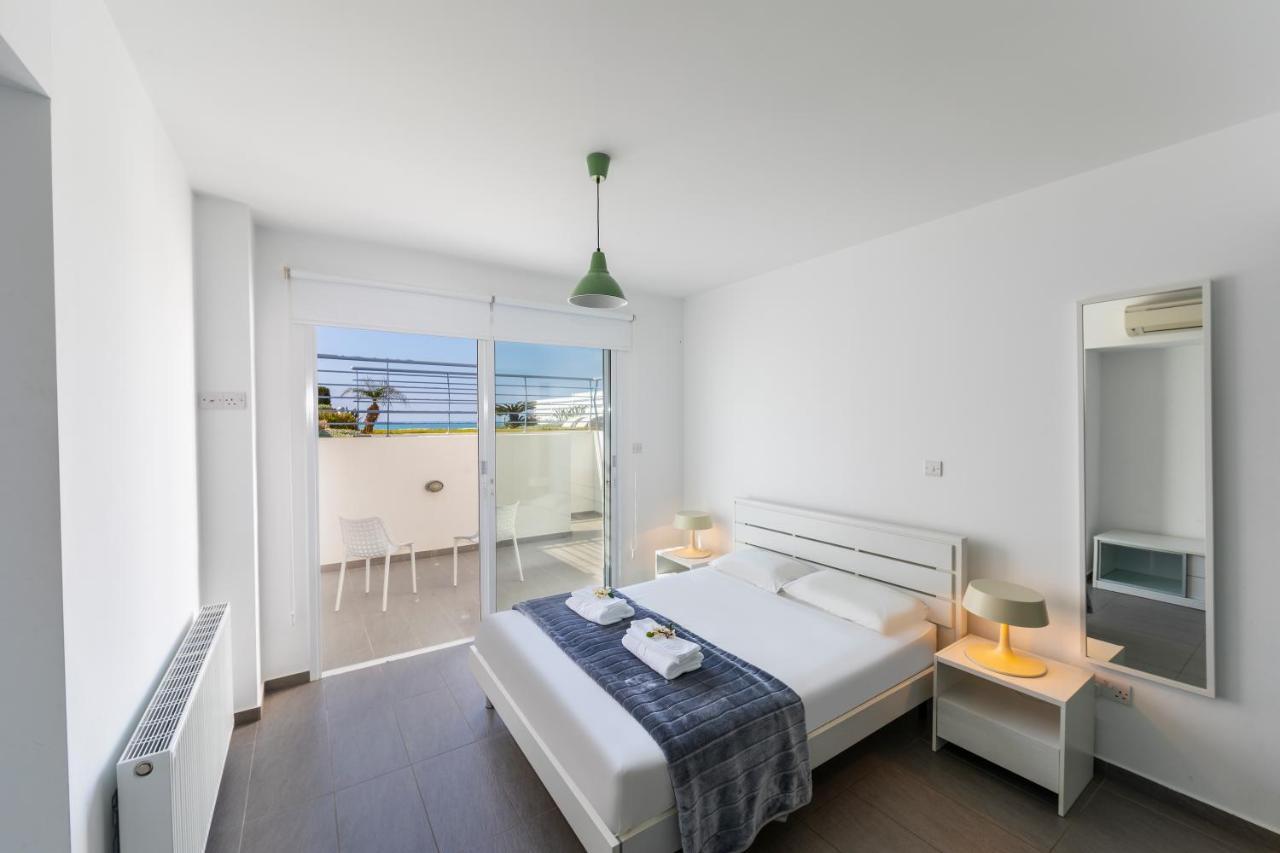 Blue Coral Beach Villas Three Exclusive Villas - Poseidon - Nautilus - Oceanos - And - Baby Coral Bungalow Коралова Затока Екстер'єр фото