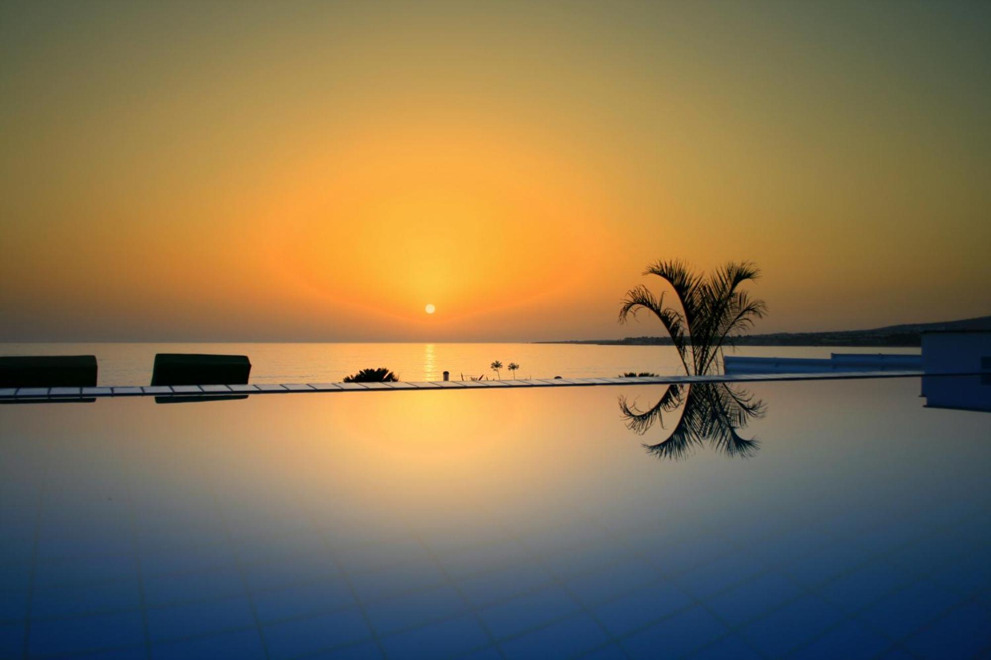 Blue Coral Beach Villas Three Exclusive Villas - Poseidon - Nautilus - Oceanos - And - Baby Coral Bungalow Коралова Затока Екстер'єр фото